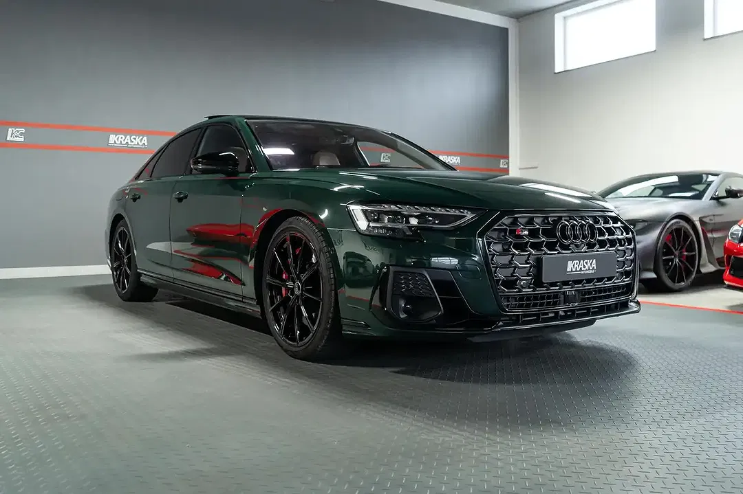 Audi S8 - Thumbnail 6