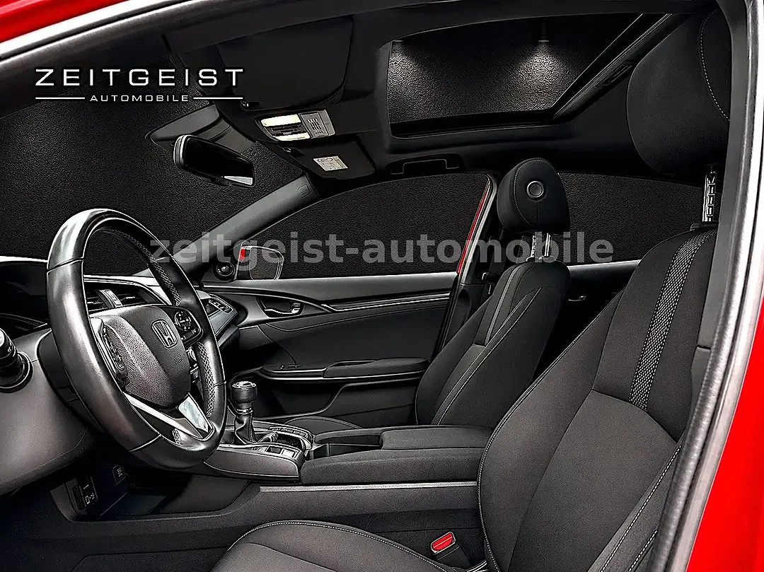 Honda Civic - Thumbnail 10