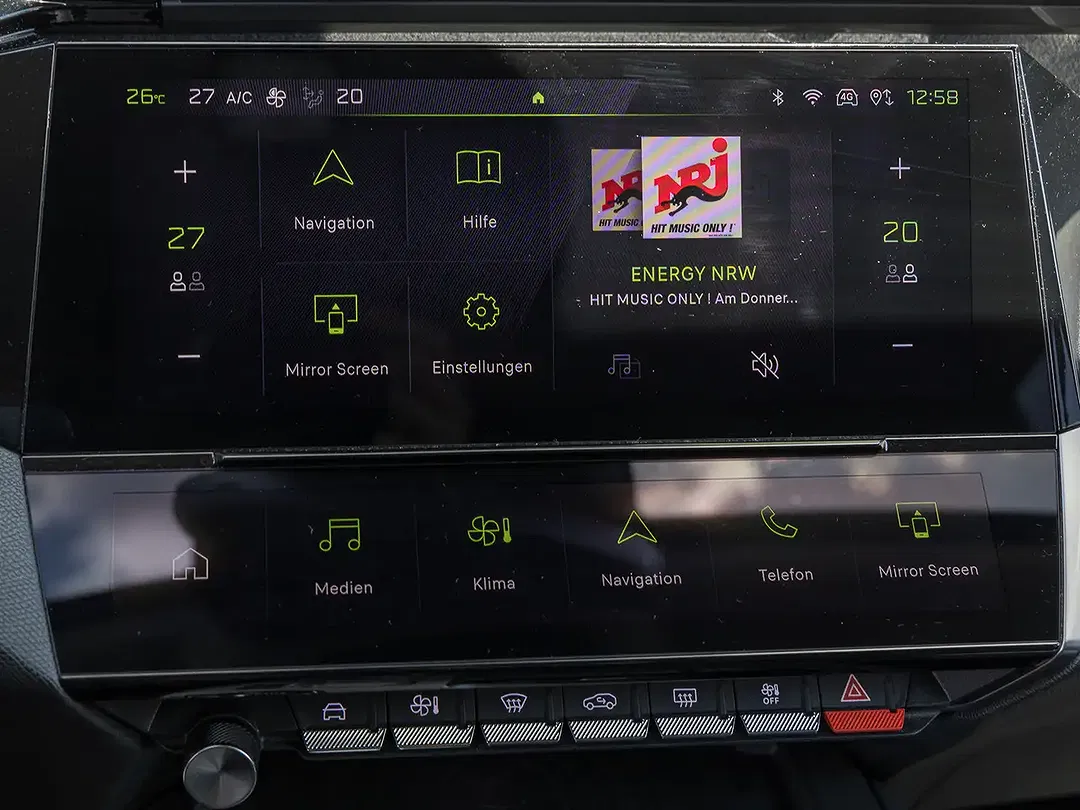 Peugeot 308 - Thumbnail 11