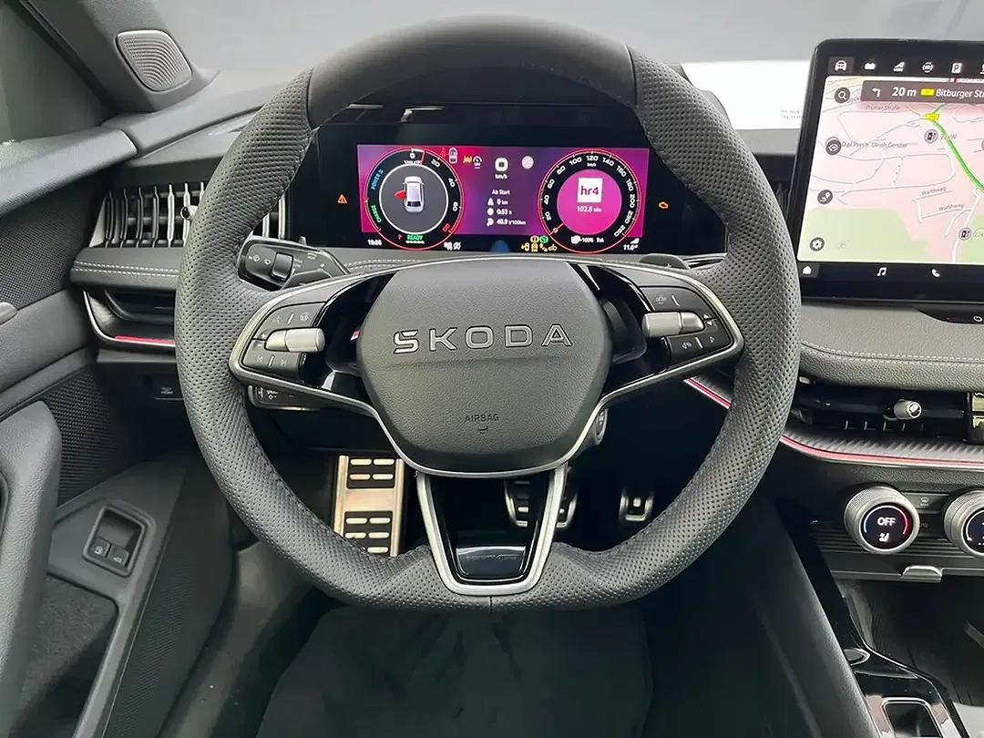 Skoda Superb - Thumbnail 10