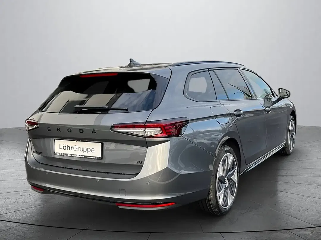 Skoda Superb - Thumbnail 5