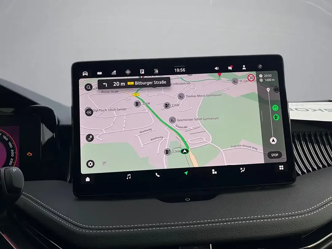 Skoda Superb - Thumbnail 9