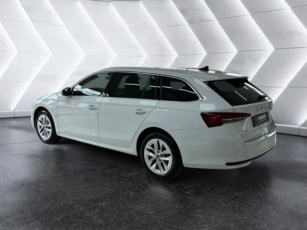 Skoda Octavia - Afbeelding 1