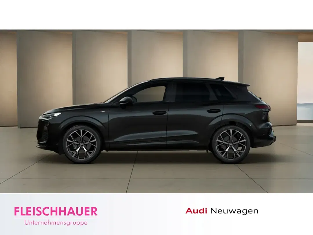 Audi Q3 - Thumbnail 3