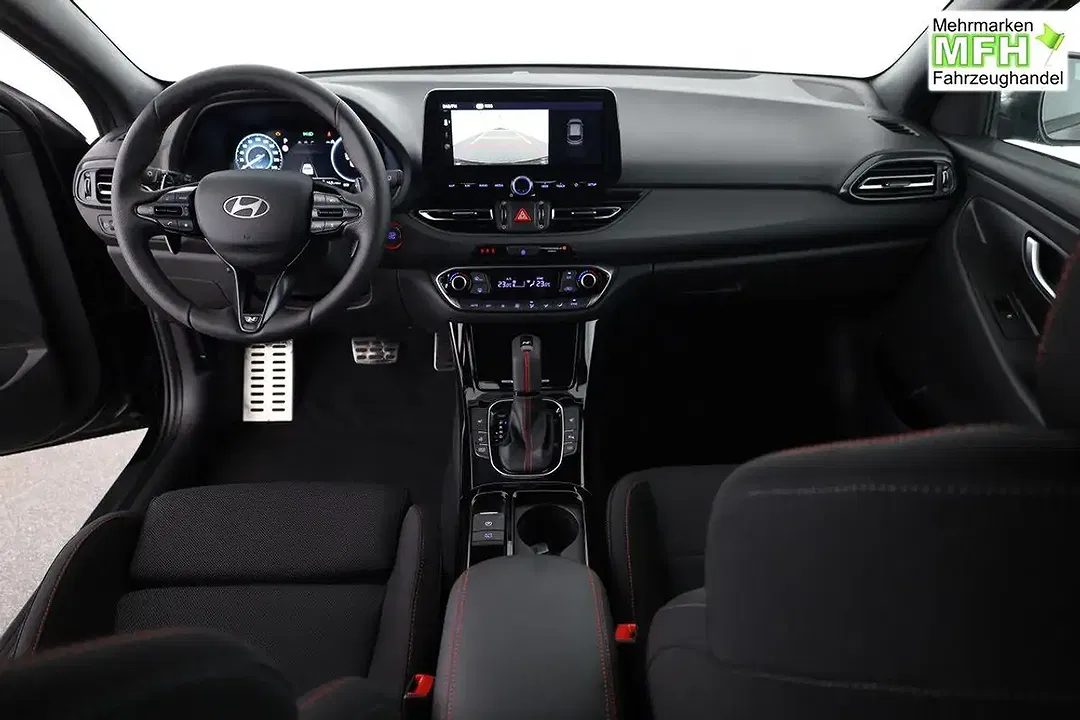 Hyundai i30 - Thumbnail 4