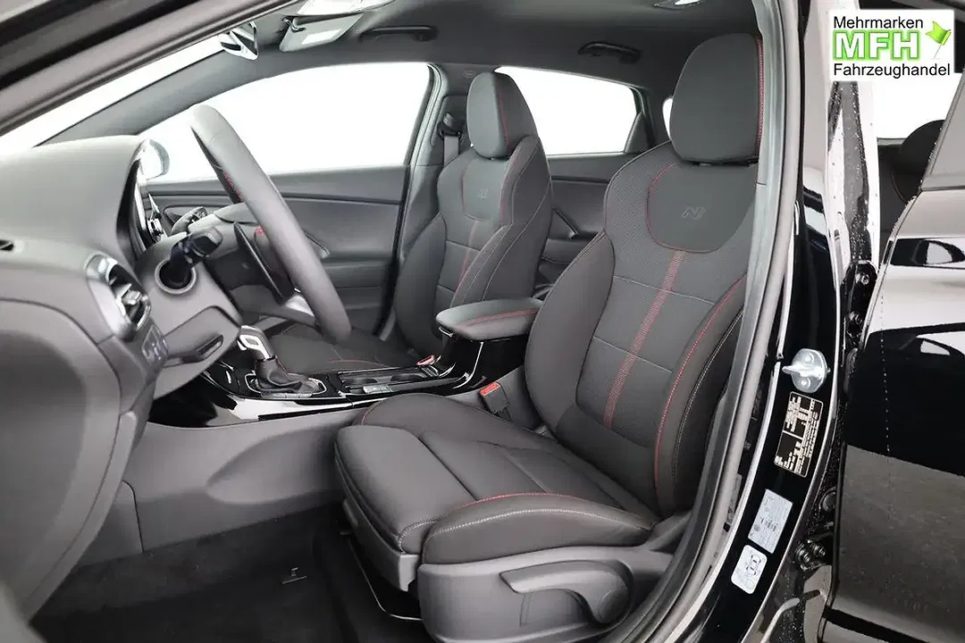 Hyundai i30 - Thumbnail 9