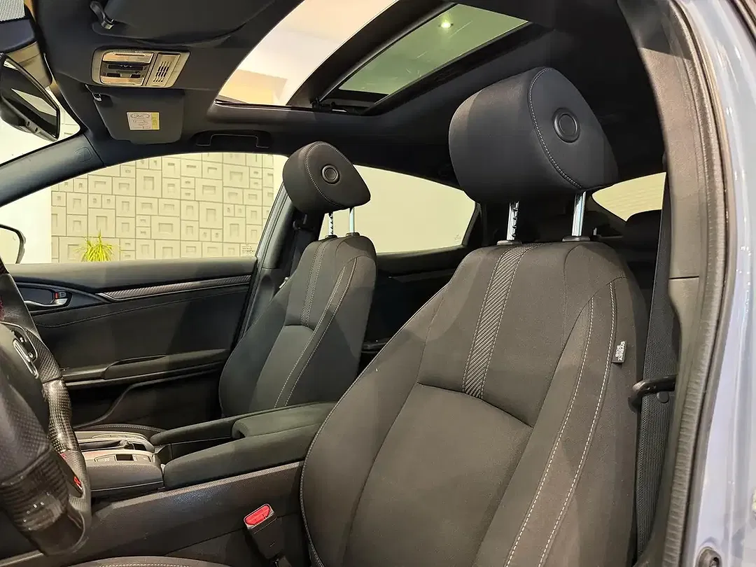 Honda Civic - Thumbnail 15