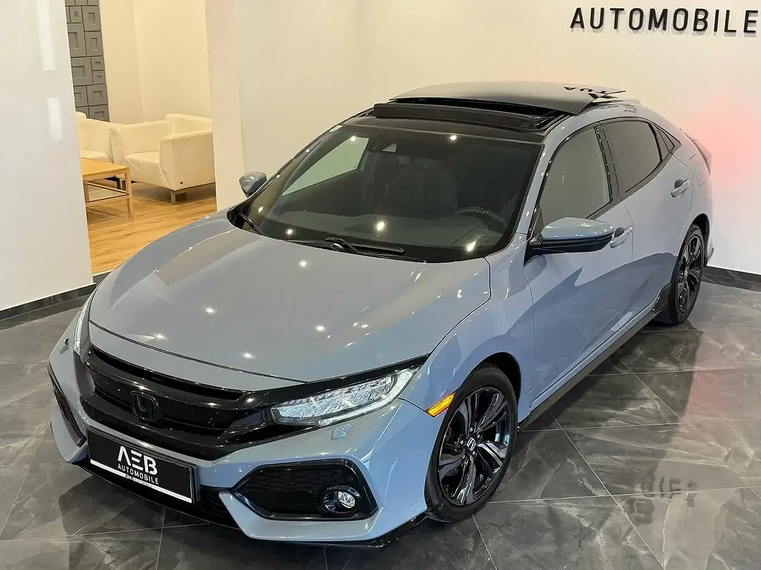 Honda Civic - Thumbnail 2