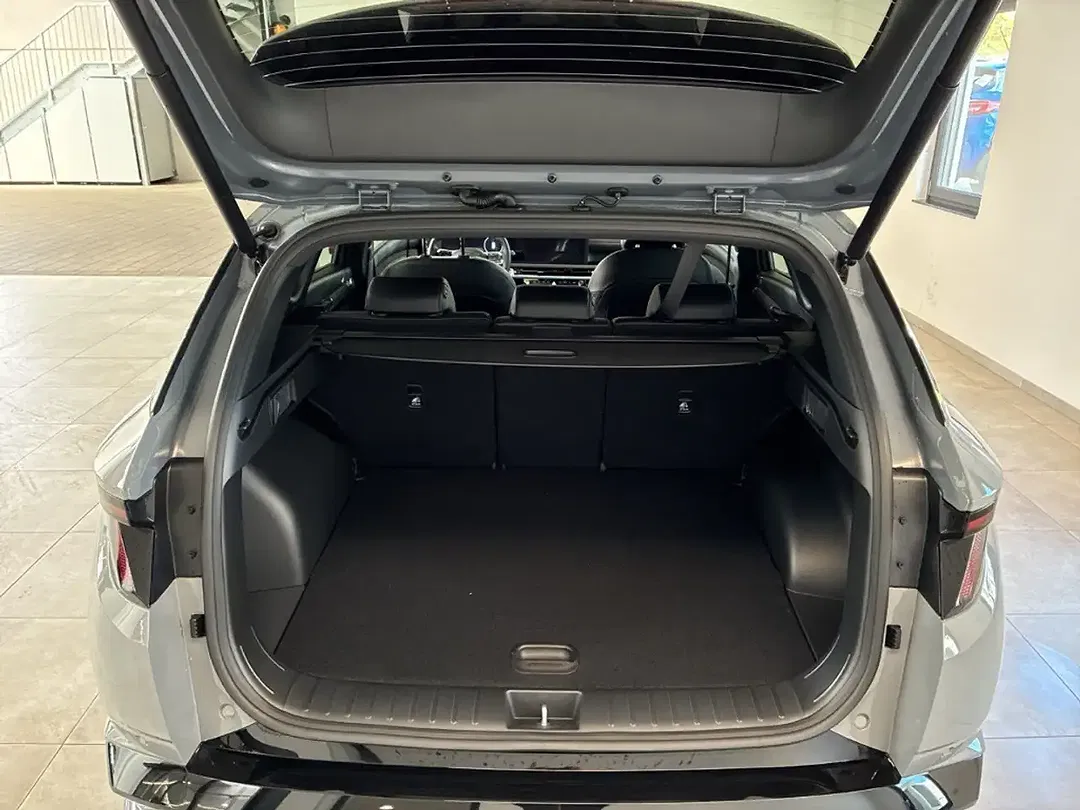 Hyundai TUCSON - Thumbnail 6