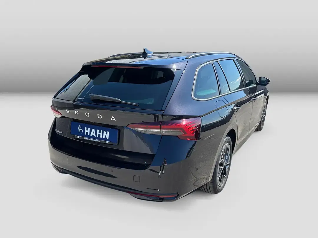Skoda Octavia - Thumbnail 3