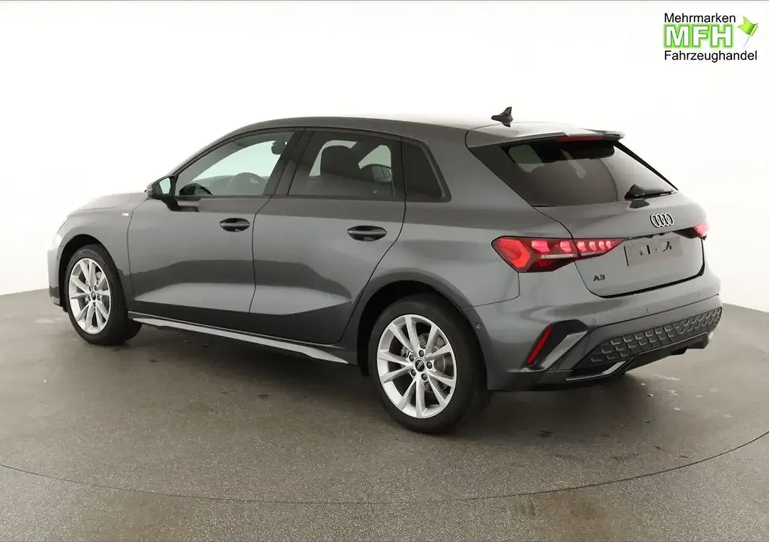 Audi A3 - Thumbnail 3