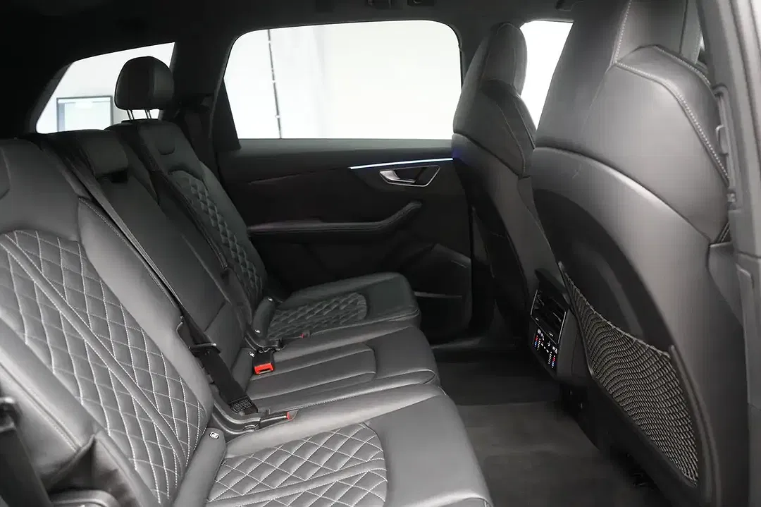 Audi SQ7 - Thumbnail 8