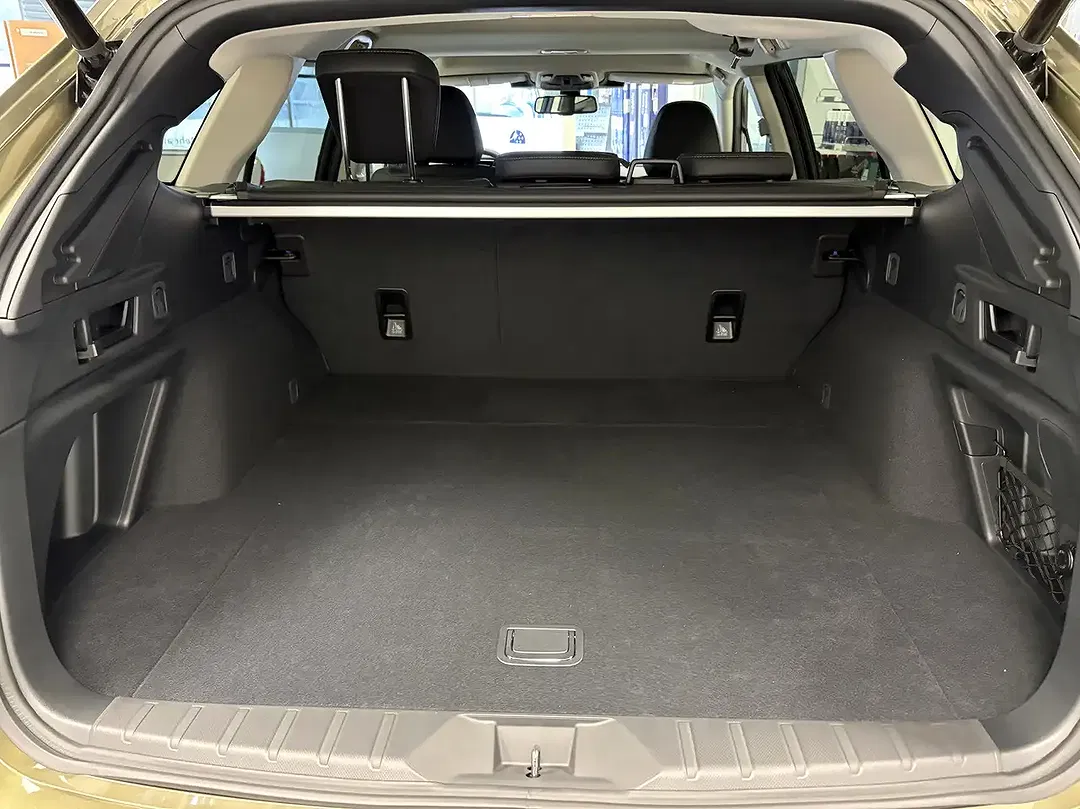 Subaru OUTBACK - Thumbnail 6