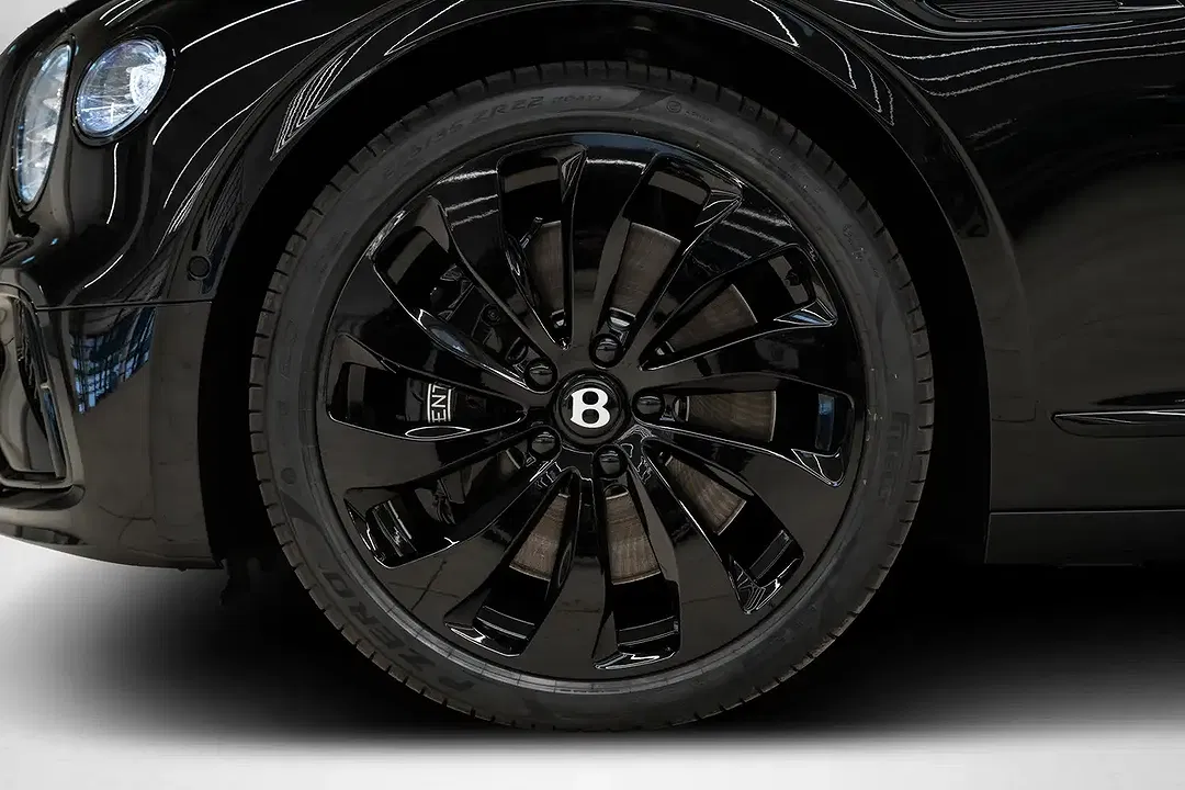 Bentley Flying Spur - Thumbnail 8