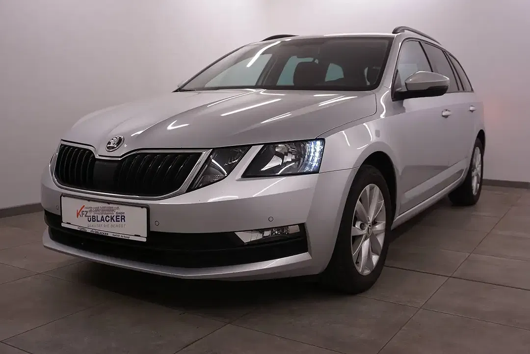Skoda Octavia - Thumbnail 3