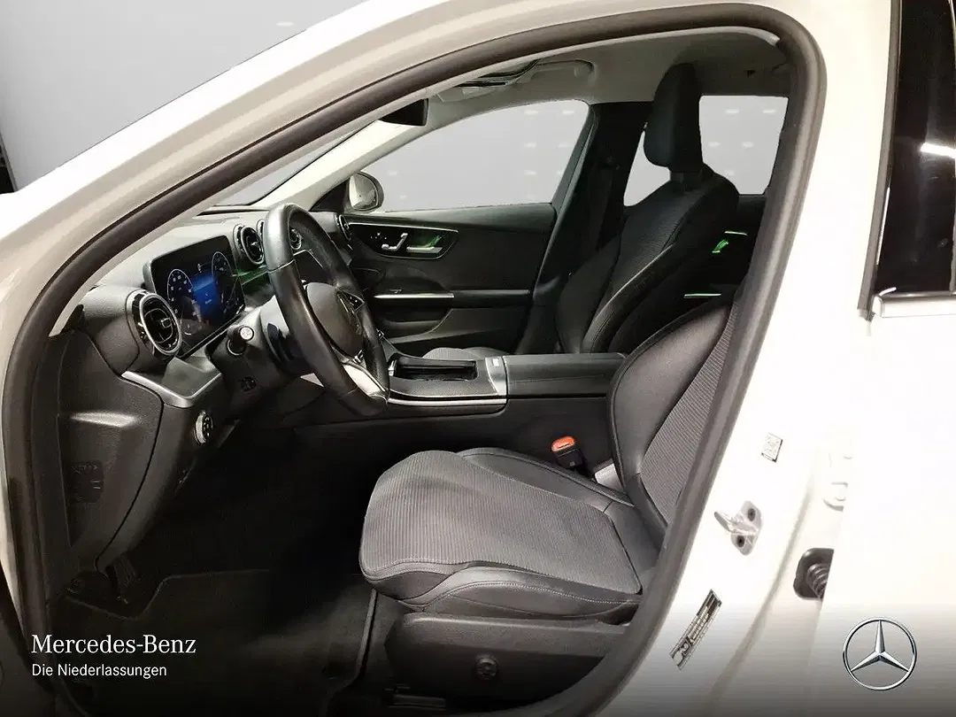 Mercedes-Benz C 220 - Thumbnail 10