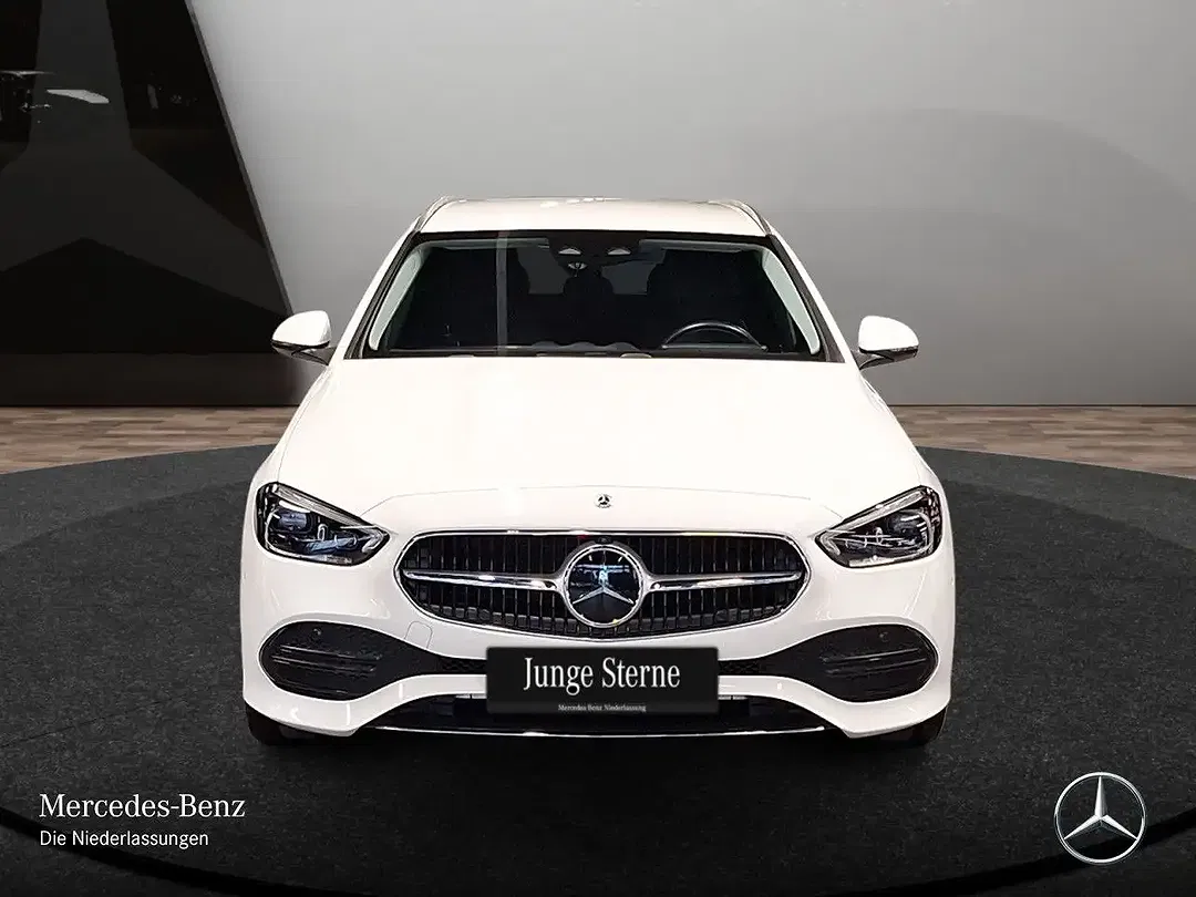 Mercedes-Benz C 220 - Thumbnail 2