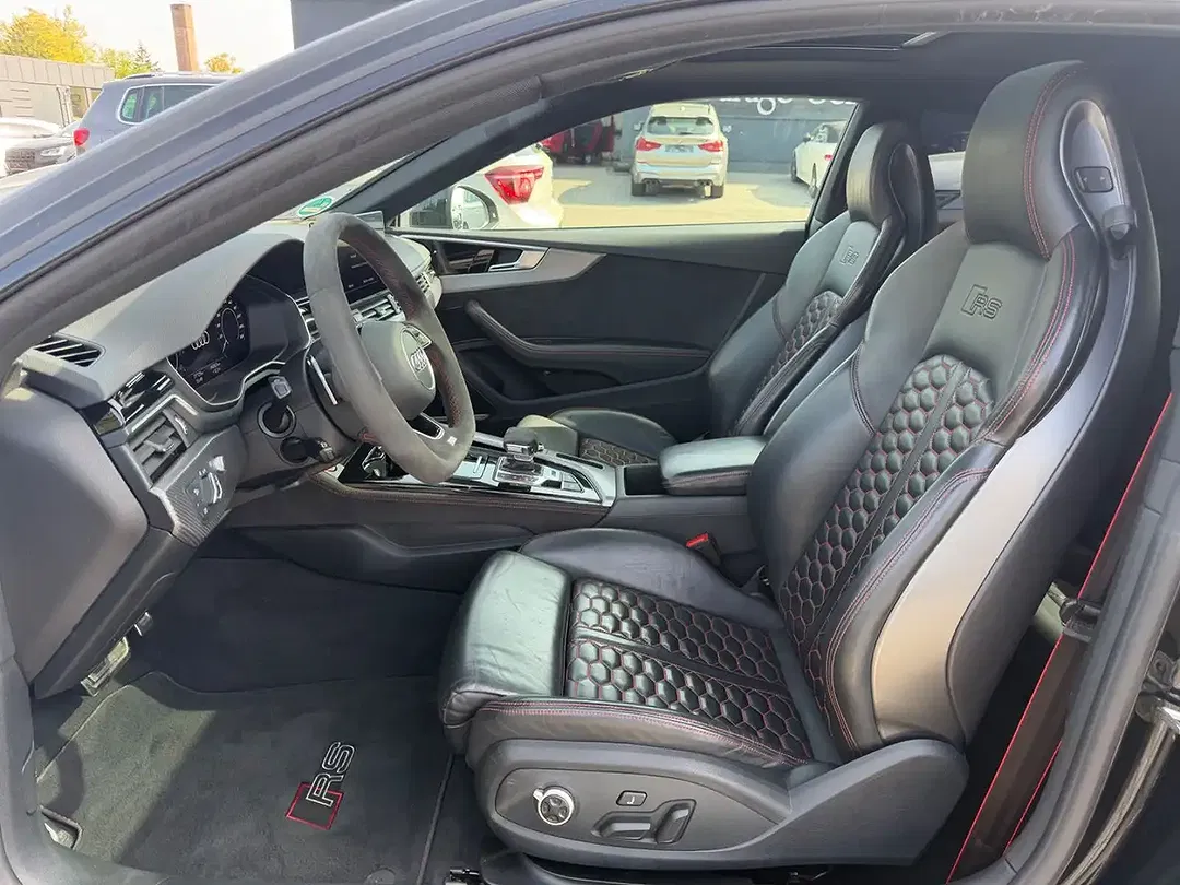 Audi RS5 - Thumbnail 10