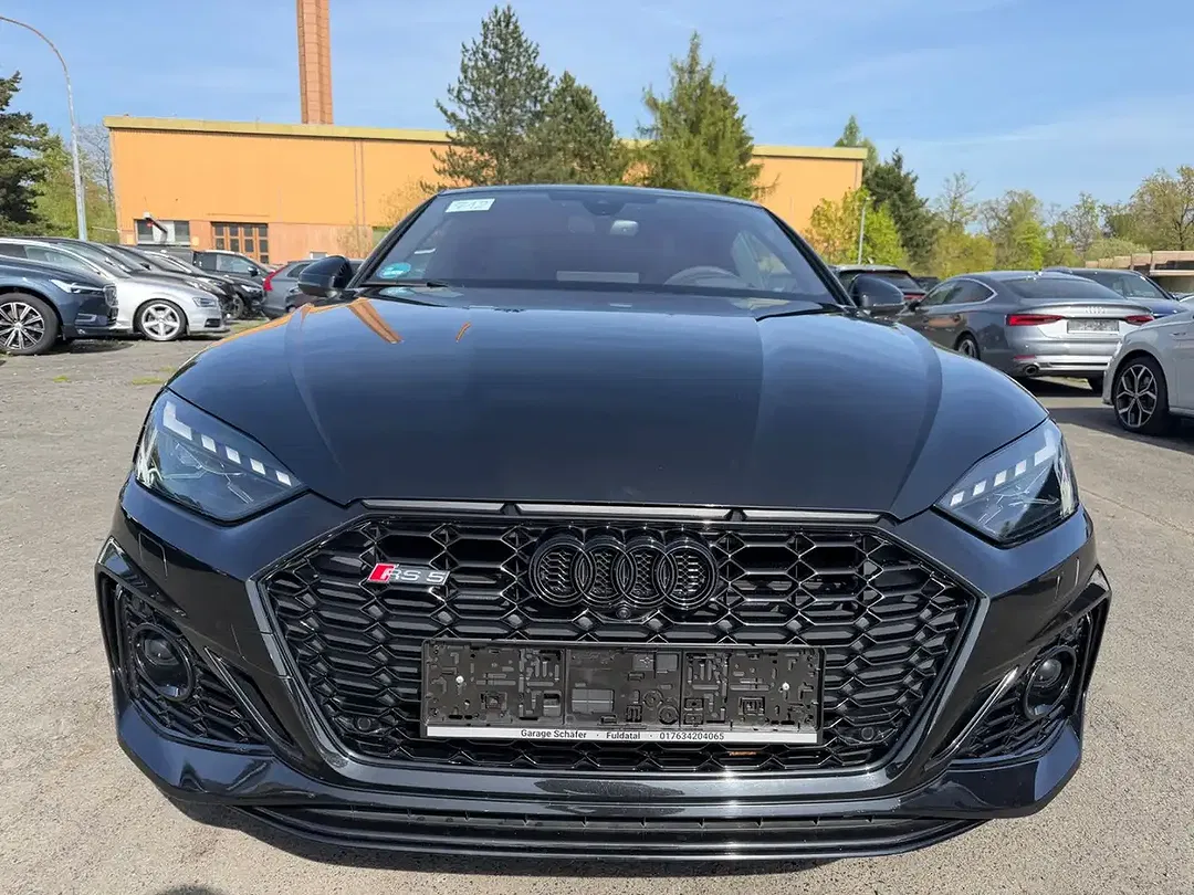 Audi RS5 - Thumbnail 2