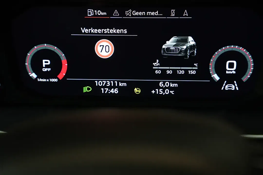 Audi Q3 - Thumbnail 10