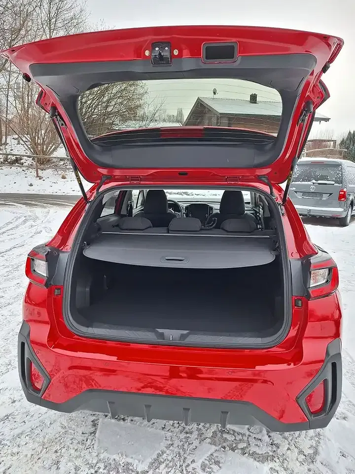 Subaru Crosstrek - Thumbnail 9