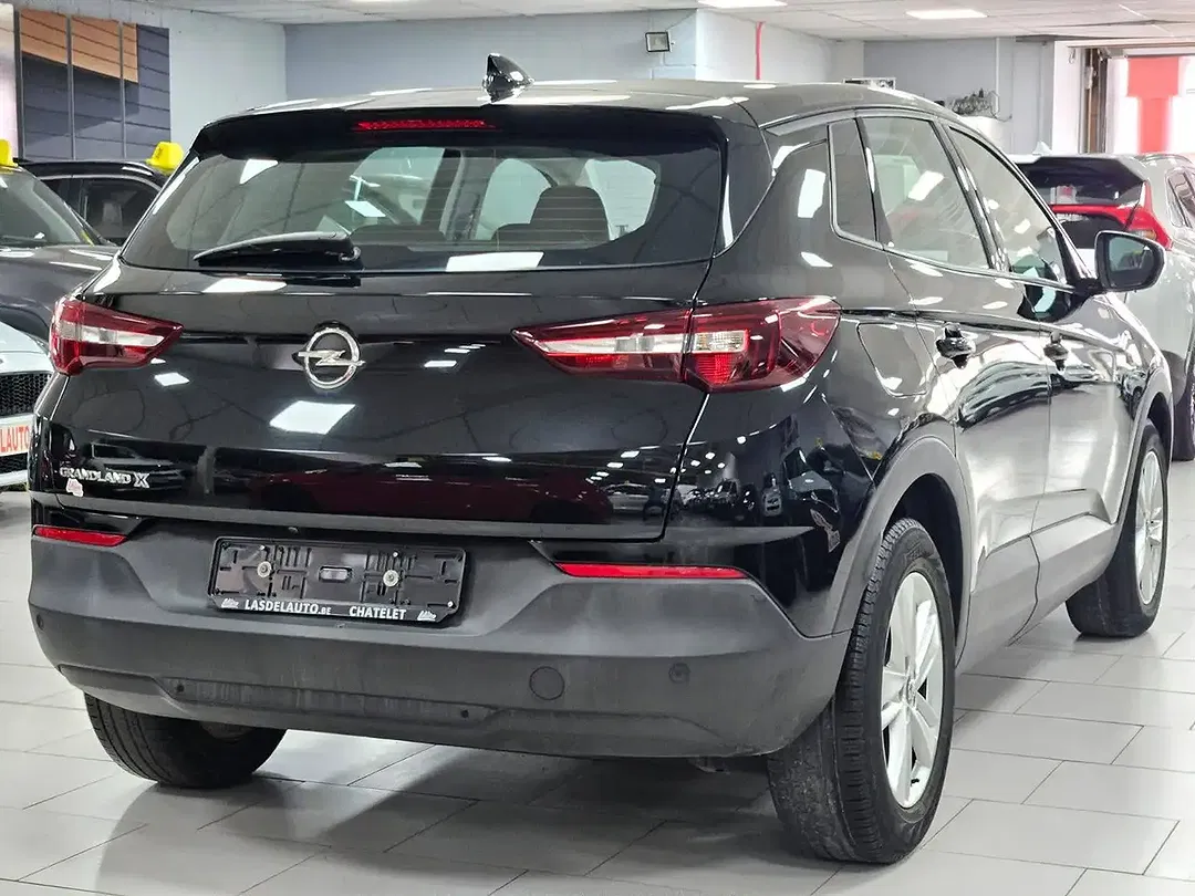 Opel Grandland X - Thumbnail 2