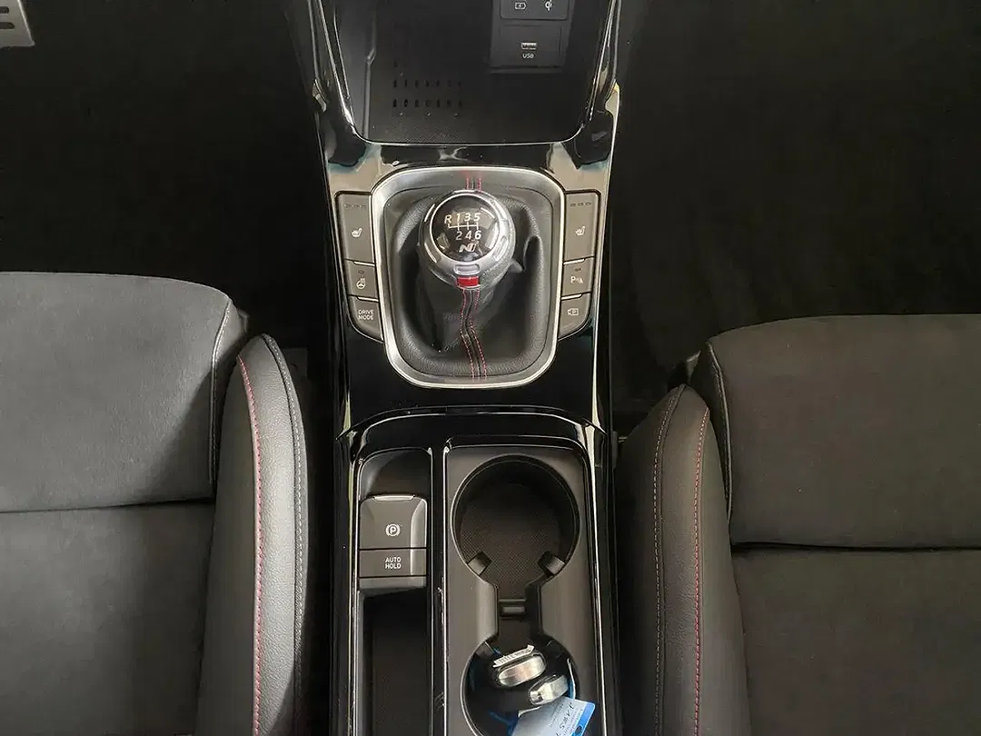 Hyundai i30 - Thumbnail 11