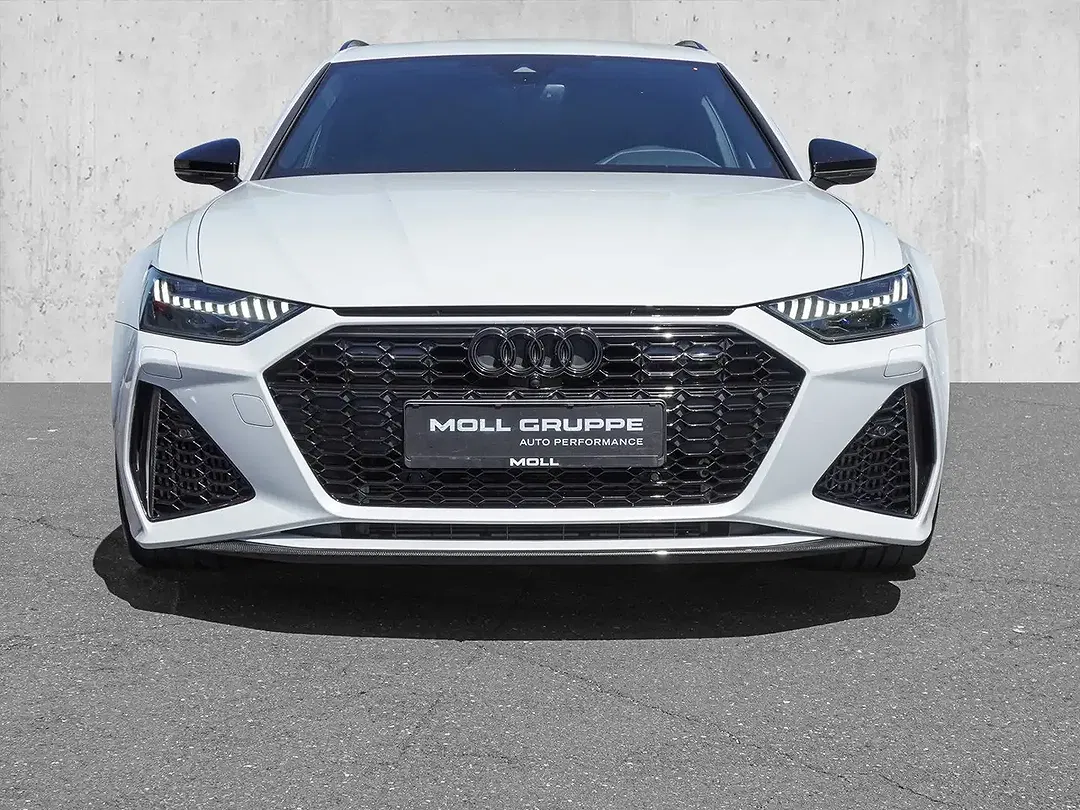 Audi RS6 - Thumbnail 2