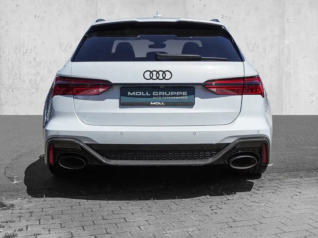 Audi RS6 - Thumbnail 5