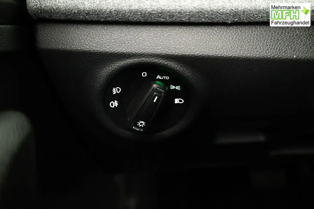 Skoda Kamiq - Thumbnail 8