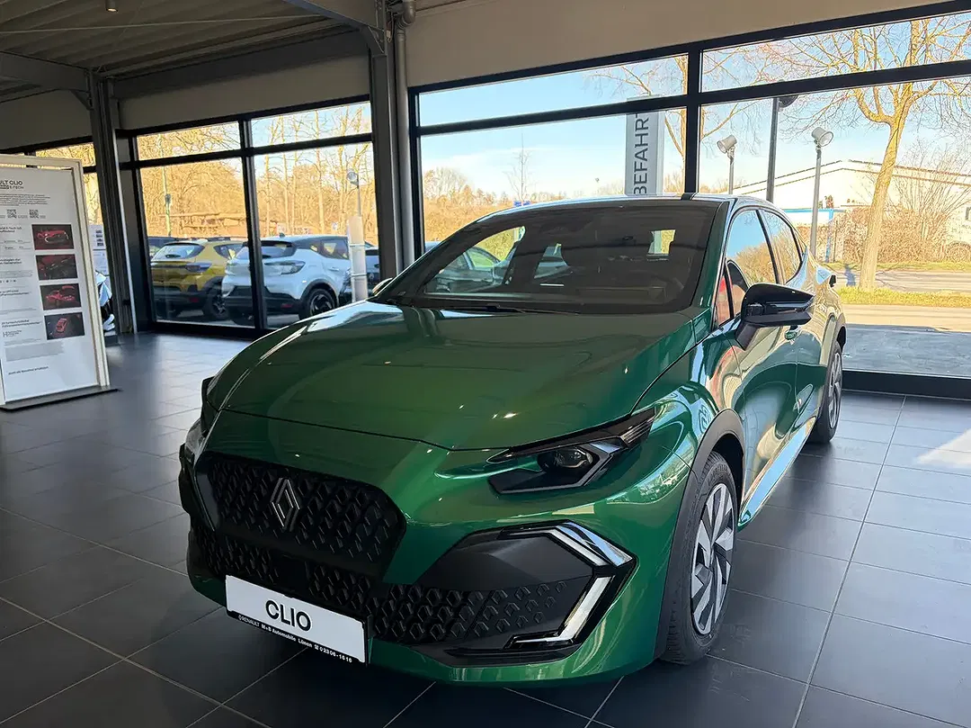 Renault Clio - Thumbnail 2