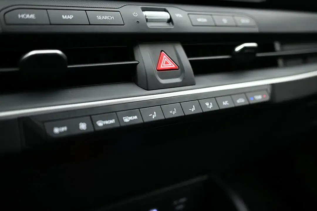 Kia K4 - Thumbnail 14