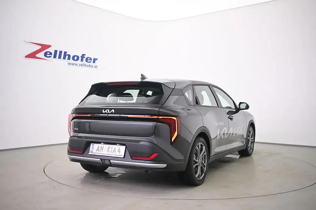 Kia K4 - Thumbnail 3