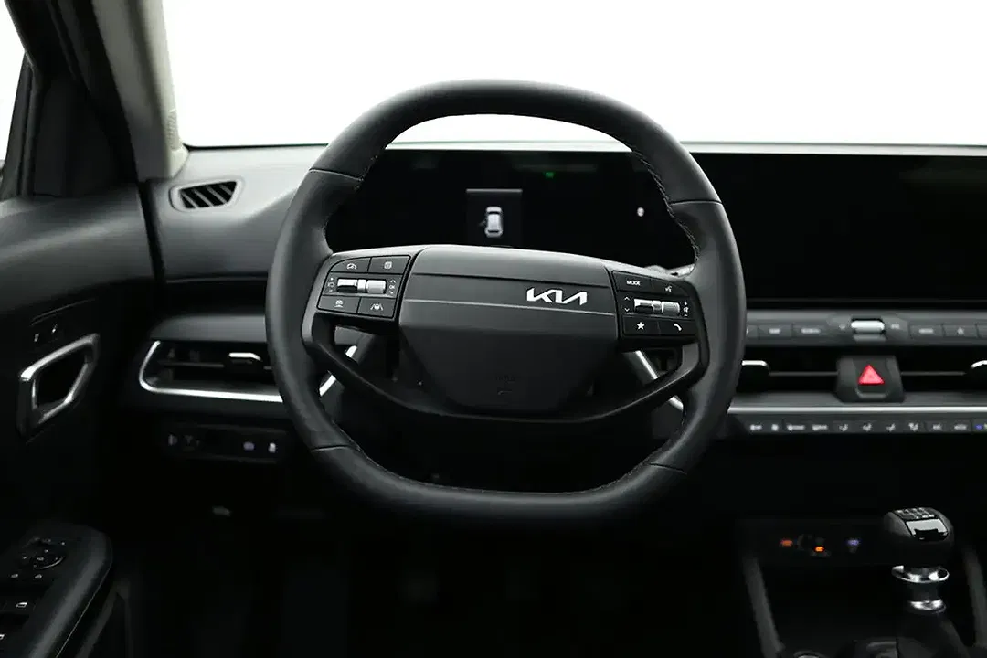 Kia K4 - Thumbnail 5