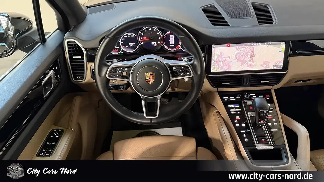 Porsche Cayenne - Thumbnail 15