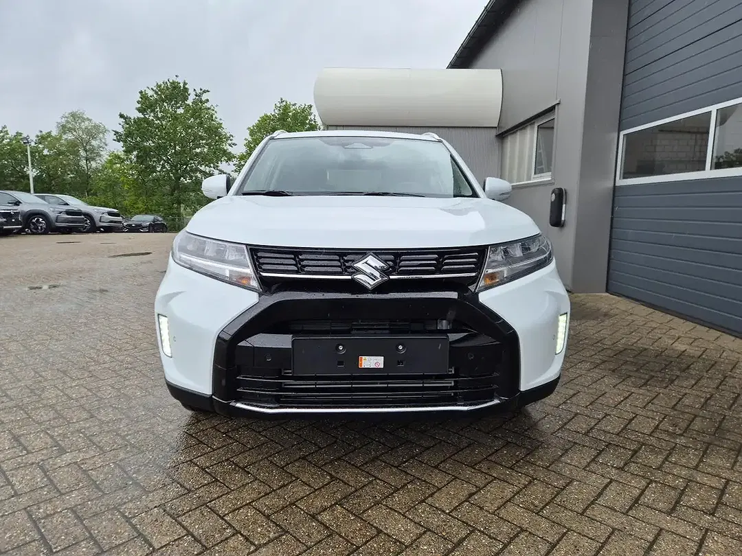 Suzuki Vitara - Thumbnail 8