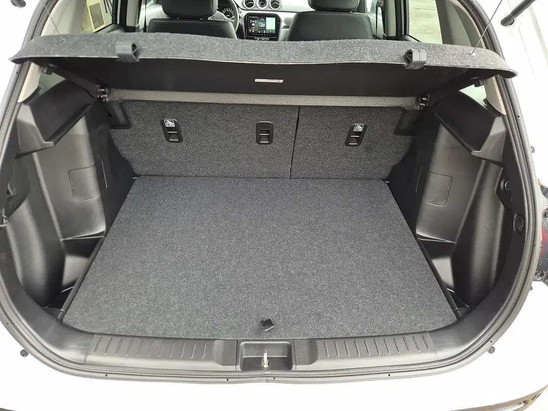 Suzuki Vitara - Thumbnail 9