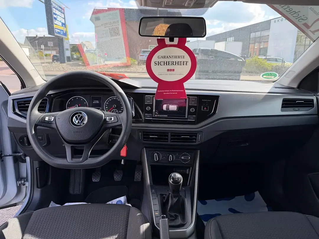 Volkswagen Polo - Thumbnail 9