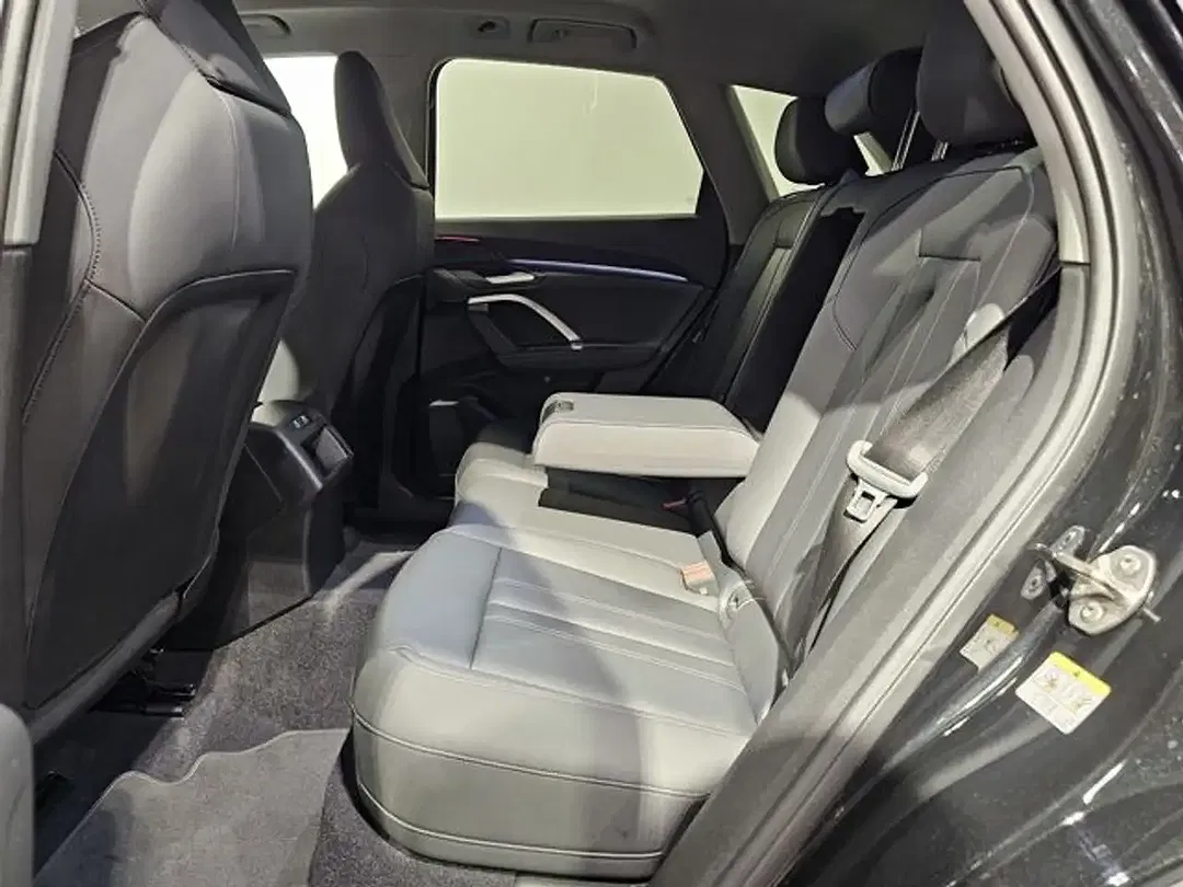 Audi Q5 - Thumbnail 14
