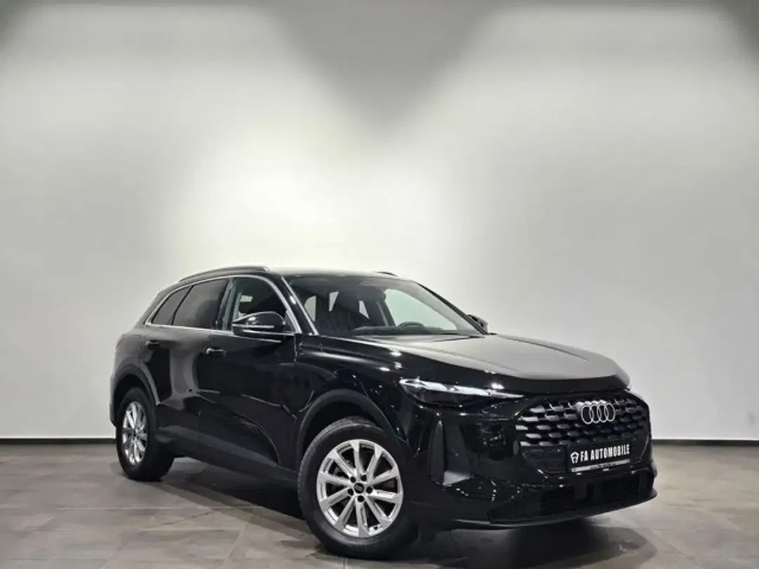 Audi Q5 - Thumbnail 1