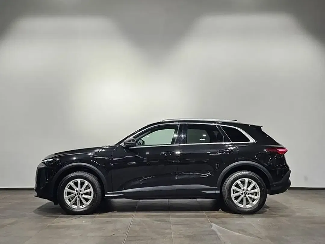 Audi Q5 - Thumbnail 7