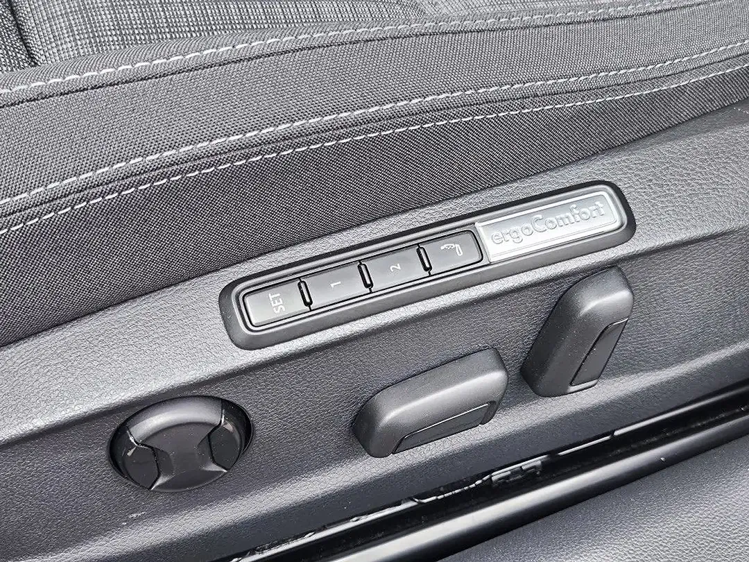 Volkswagen Passat Variant - Thumbnail 15