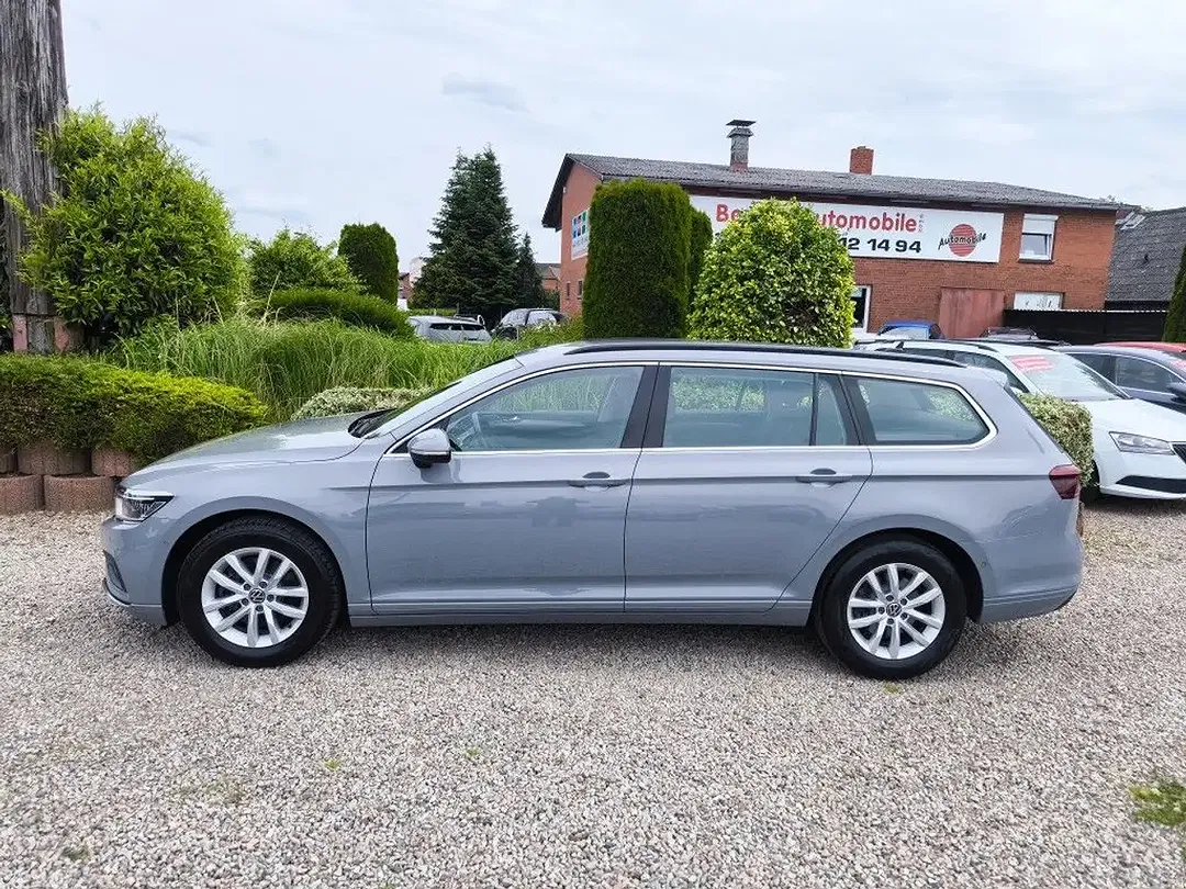 Volkswagen Passat Variant - Thumbnail 3