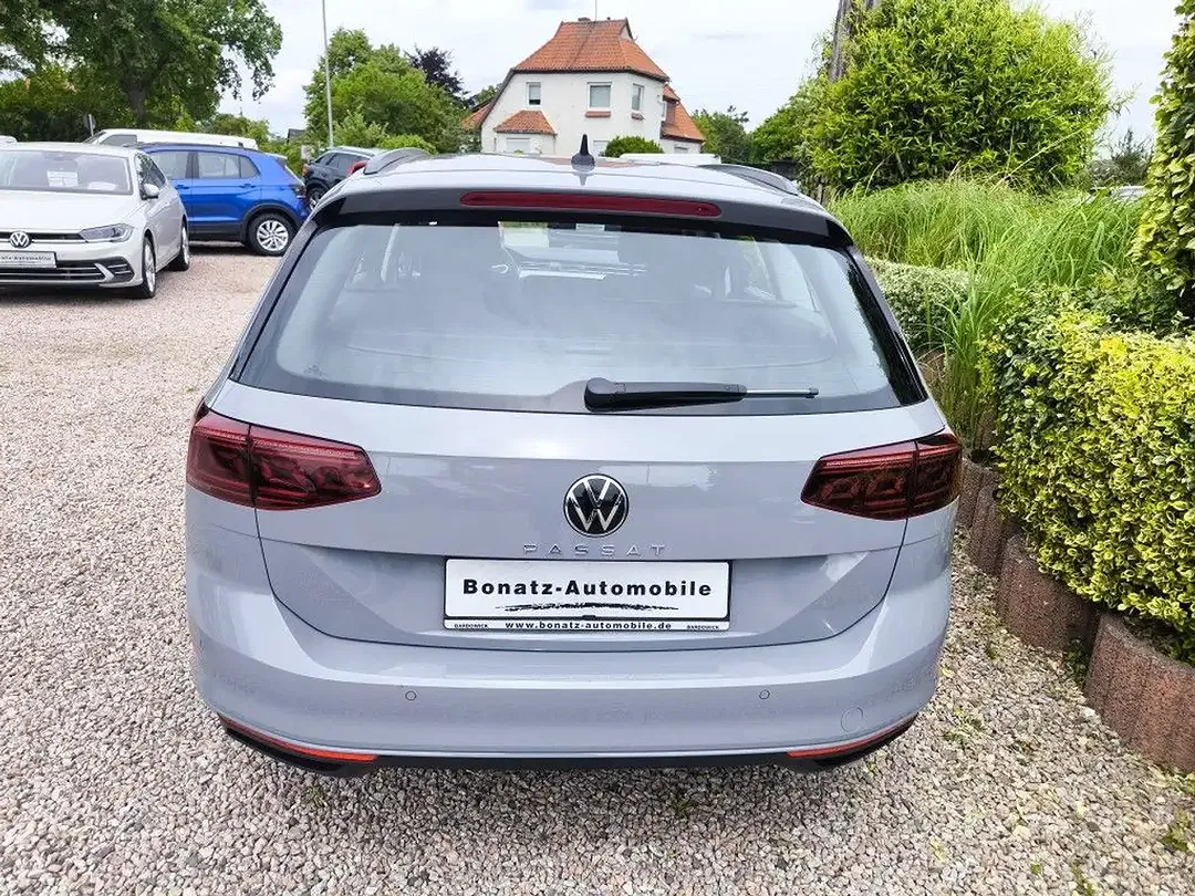 Volkswagen Passat Variant - Thumbnail 4
