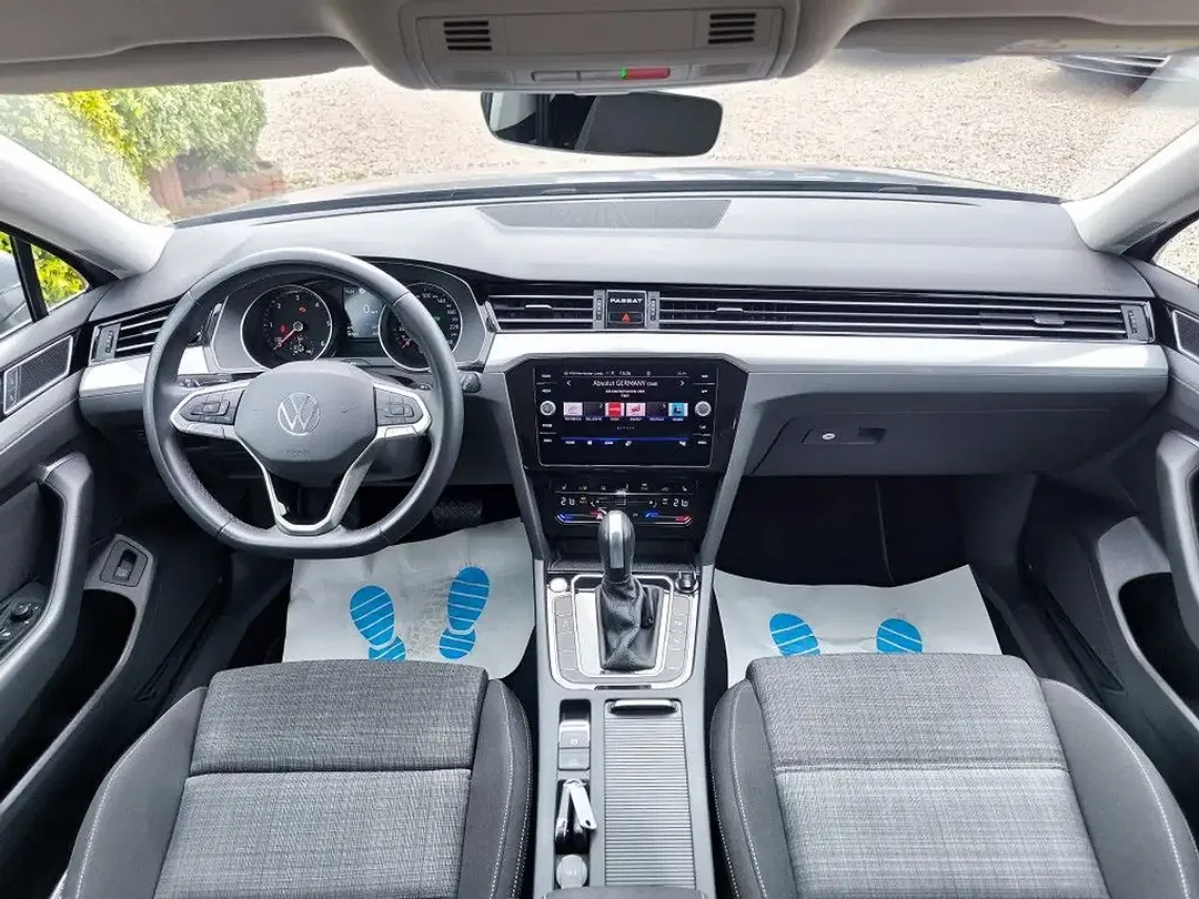 Volkswagen Passat Variant - Thumbnail 9