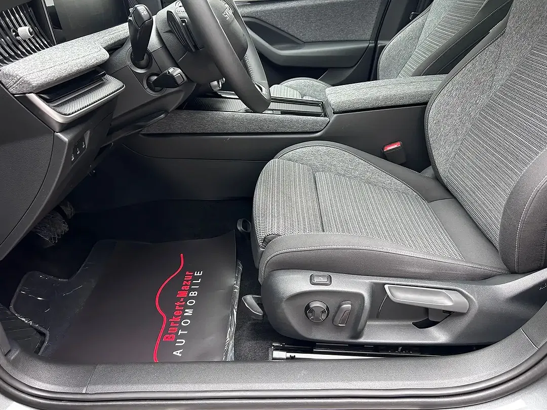 Skoda Superb - Thumbnail 12