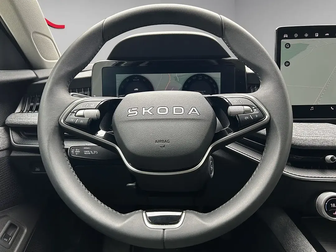 Skoda Superb - Thumbnail 15