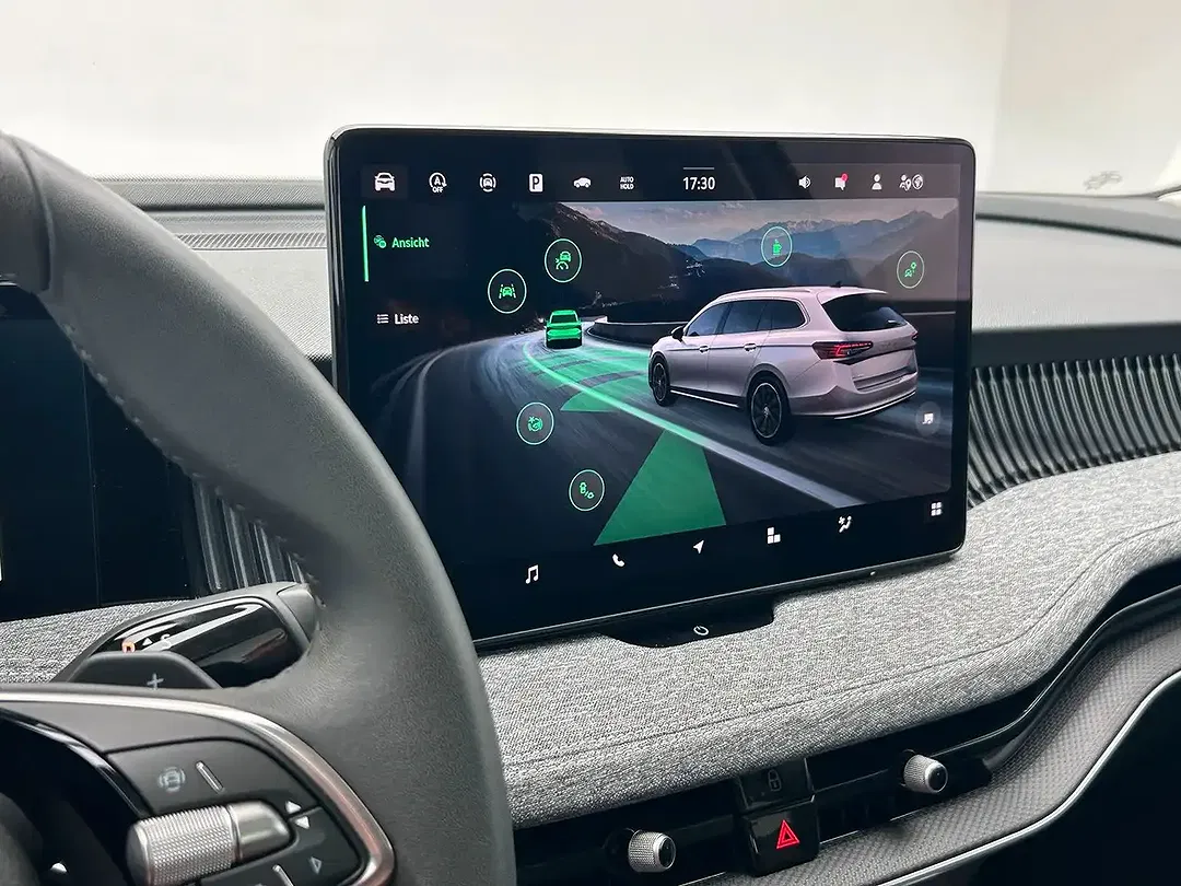 Skoda Superb - Thumbnail 24
