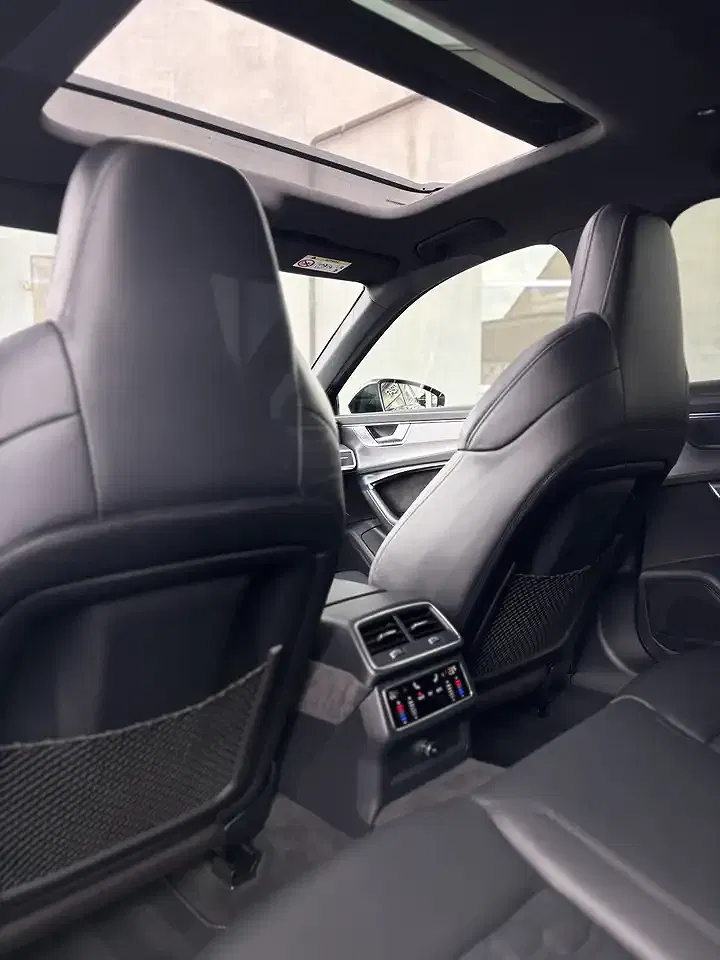 Audi RS6 - Thumbnail 19