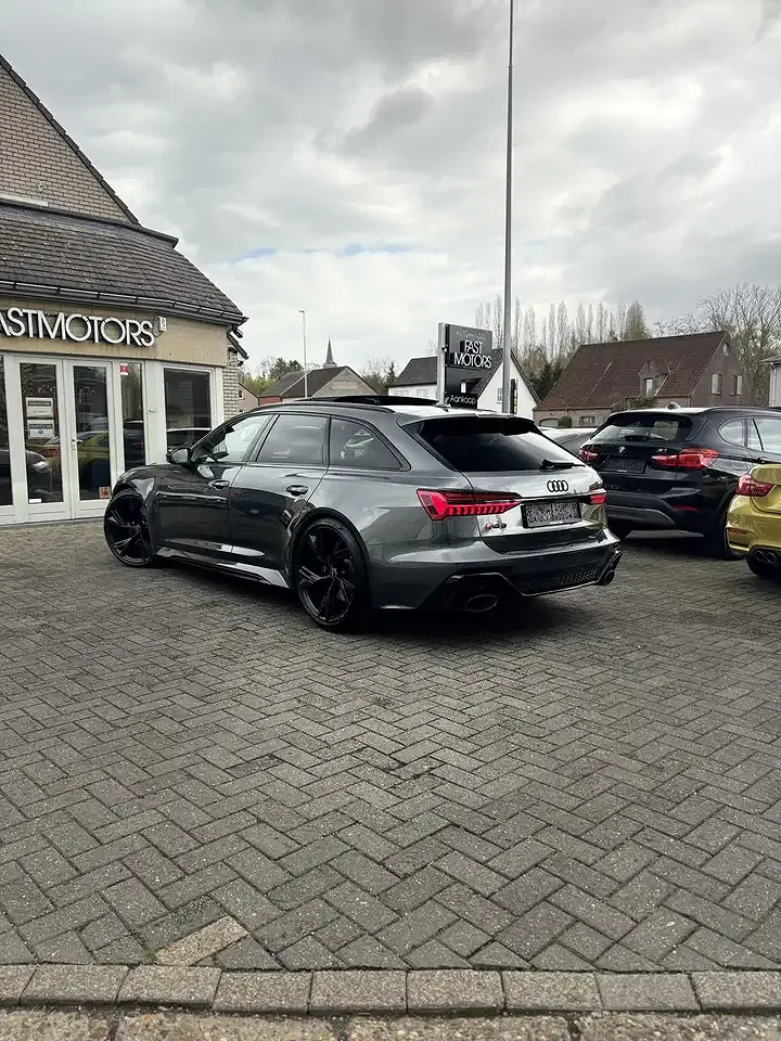 Audi RS6 - Thumbnail 6